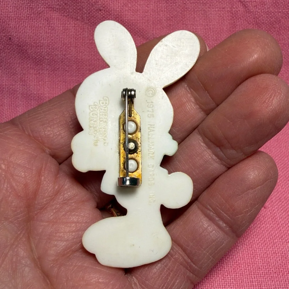 Vintage 1975 Hallmark Barnaby Bunny Easter Pin Brooch – Collectible Rabbit